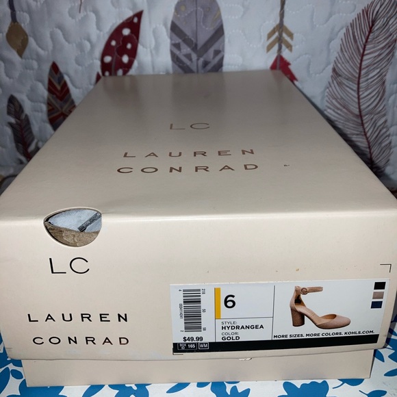 🎁NIB LC Lauren Conrad Hydrangea Heels 6 - Picture 6 of 13